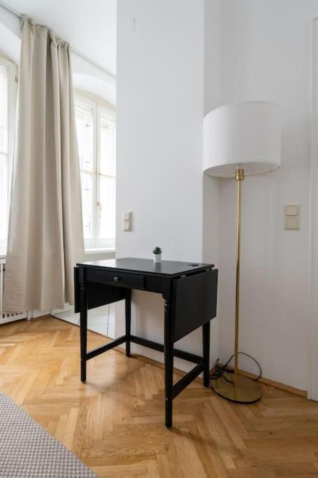 Historic Heart Apartment Wien Eksteriør billede
